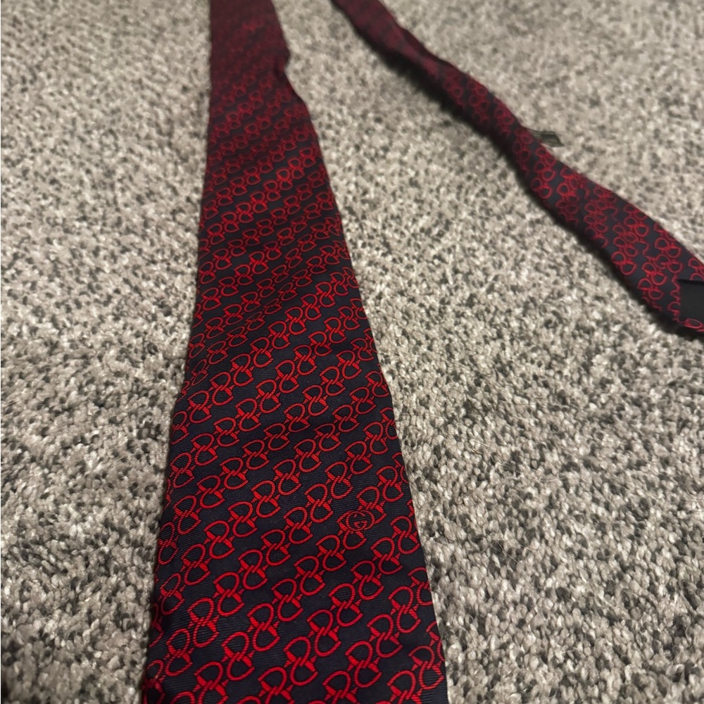Gucci Red Blue Silk Tie Men's Italy Vintage Necktie Horseshoe Image
